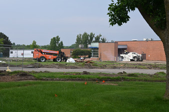 construction in front of Starr