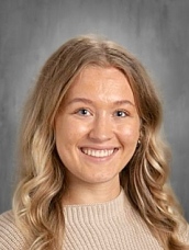 Image of Courtney Knaus